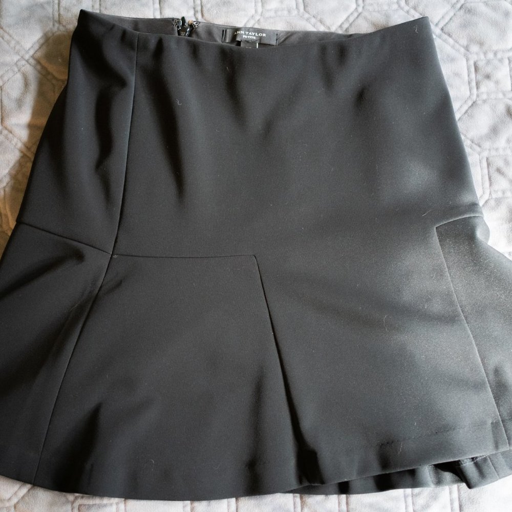 ANN TAYLOR - SKIRT - BLACK